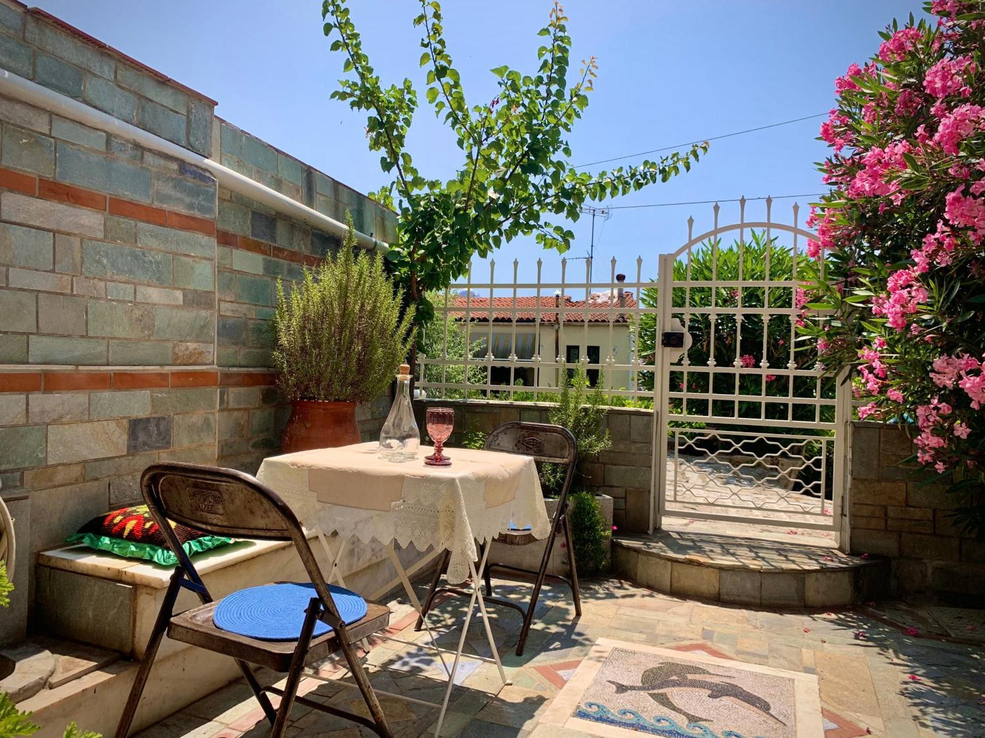 סלוניקי Gemuetliches Appartement In Ano Poli מראה חיצוני תמונה